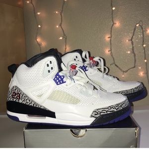 Jordan Spike: White/AQTN